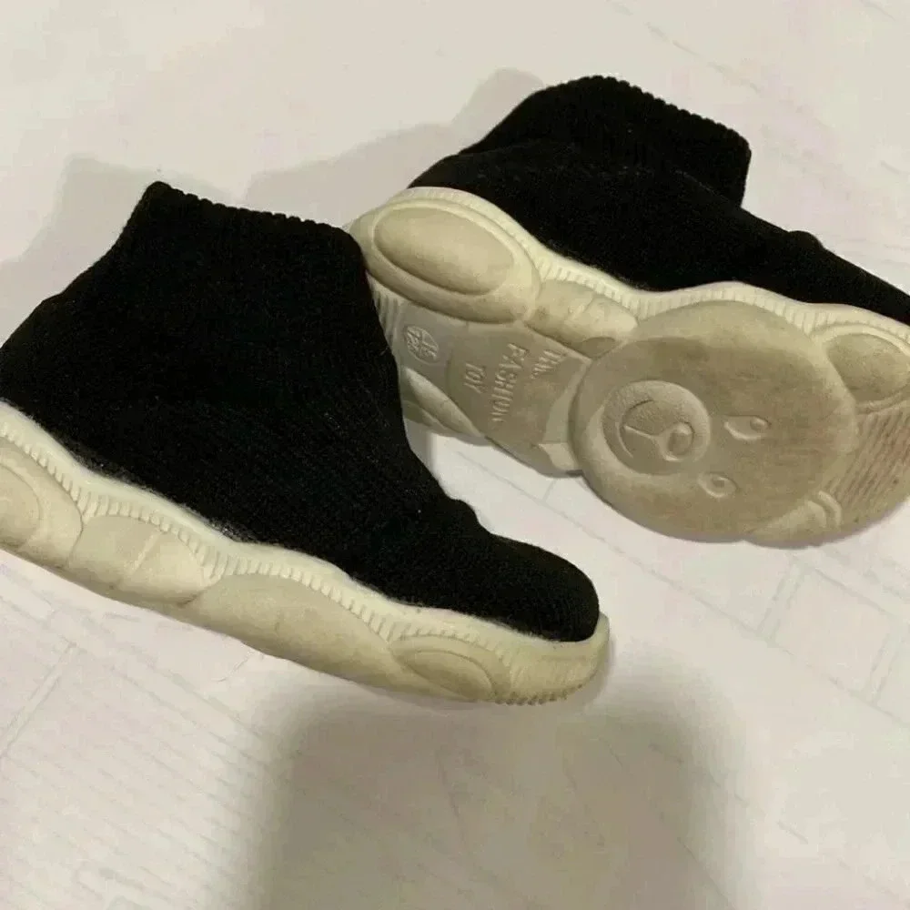 Baby shoes